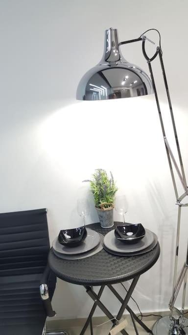 Modern Office Apartment.Wifi,2A/C,Luxury Fur/Tures سالونيك المظهر الخارجي الصورة