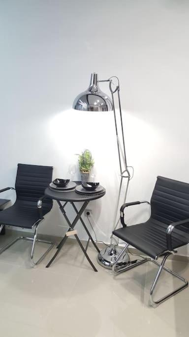 Modern Office Apartment.Wifi,2A/C,Luxury Fur/Tures سالونيك المظهر الخارجي الصورة