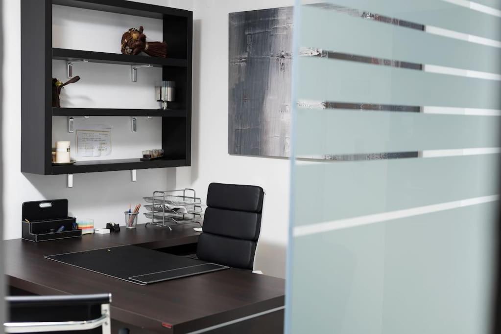 Modern Office Apartment.Wifi,2A/C,Luxury Fur/Tures سالونيك المظهر الخارجي الصورة